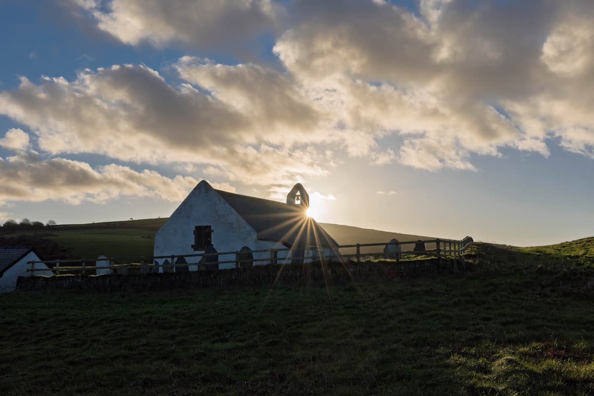 Church of the Holy Cross, Mwnt